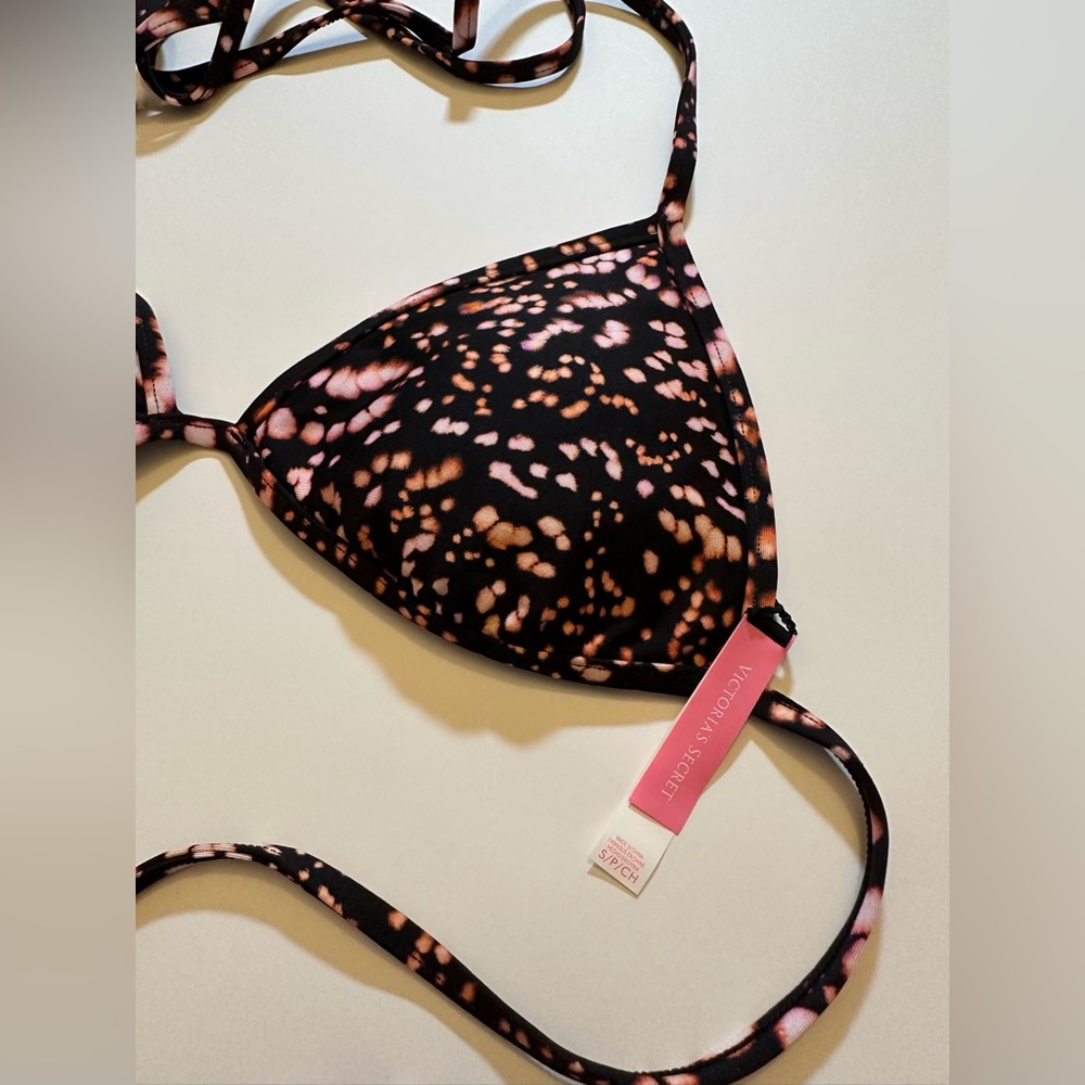 Vs | Reversible Halter Triangle Top - image 2